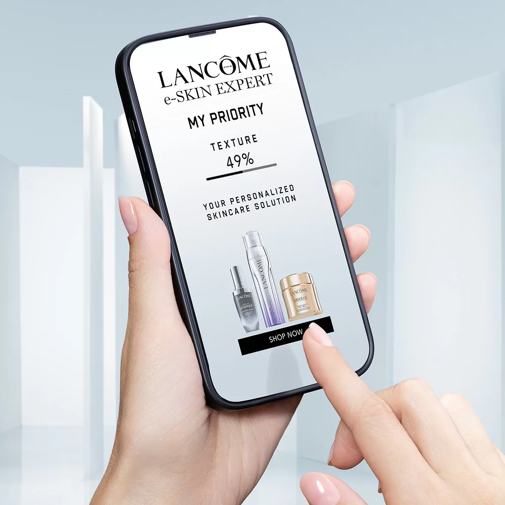 Analyzes your skin needs  - Lancôme HK